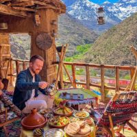 Holiday & Seasonal Tours