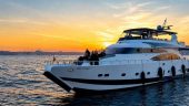Sunset boat tour - highly recommend!!