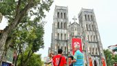 Morning walking tour in Hanoi, Vietnam