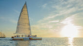 Amazing Key West Sunset Sail with h'ors durves, drinks and champagne.