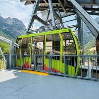 Bus & Minivan Tours
