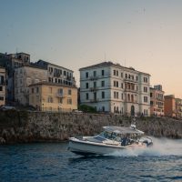 Jet Boats & Speed Boats